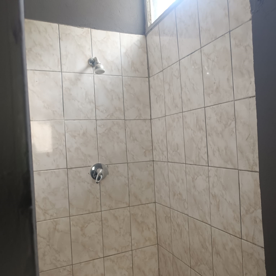 5 Bedroom Property for Sale in Sasolburg Free State